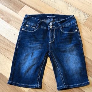 Wallflower bermuda Jean shorts